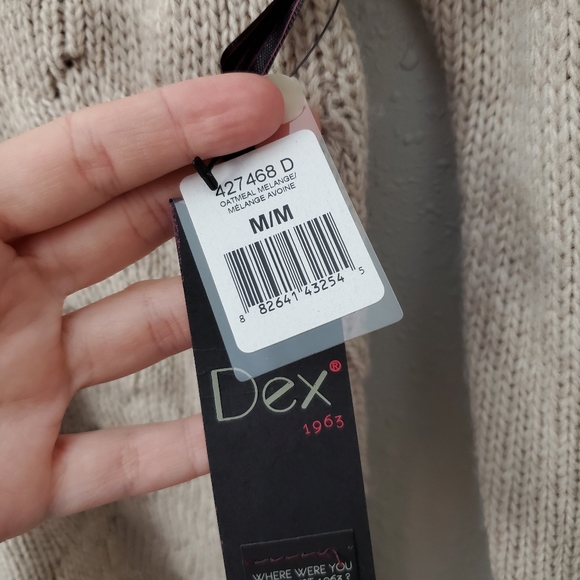 DEx Clothing Oatmeal Melange sweater 427468 D. NWT. - Picture 4 of 7